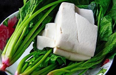 吃完菠菜千万别碰5种食物！菠菜的禁忌和相克