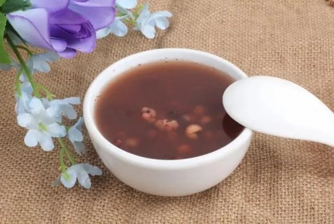 红豆薏米水可以天天喝吗？红豆薏米水的功效与作用