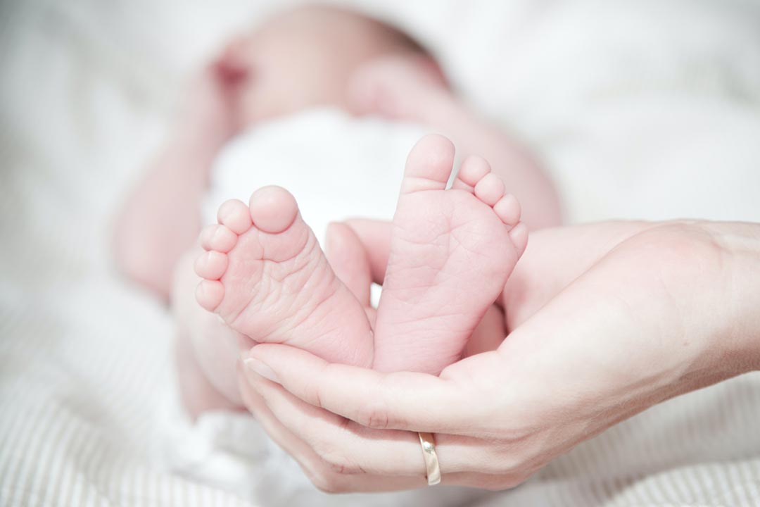 新生儿消化不良腹泻怎么办？新生儿消化不良腹泻调理方法