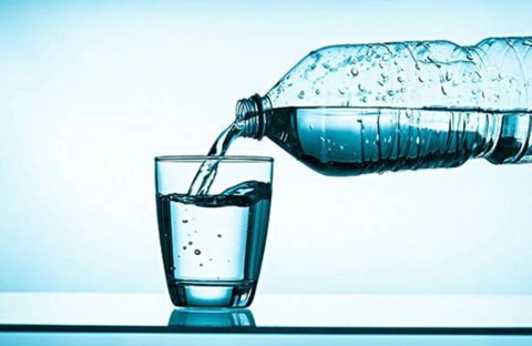 天然水和纯净水哪个适合宝宝喝？天然水和纯净水的区别