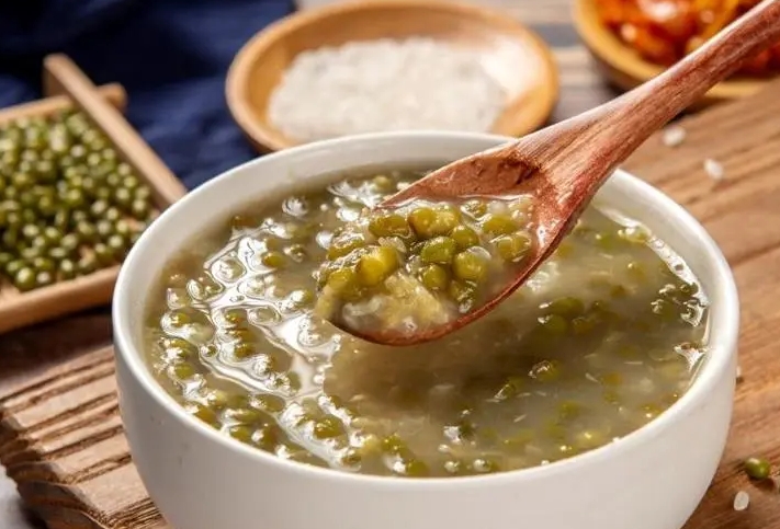 绿豆粥怎么煮容易烂还起沙？绿豆煮粥的做法大全