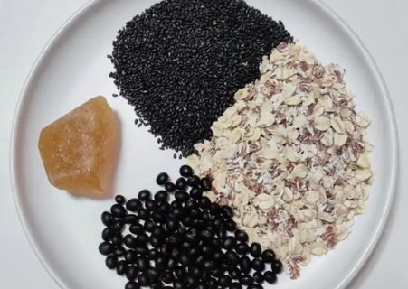 女人吃什么显年轻漂亮？女人显年轻该吃的食物