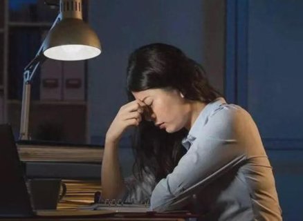 哪些是睡眠不足的表现？以为正常但其实睡眠不足的表现