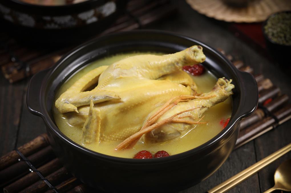 移植后炖鸡汤都放什么,移植后炖鸡汤食谱