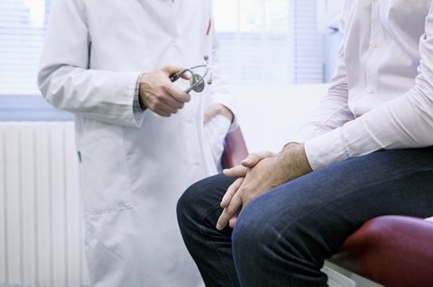 阴超和腹部B超有什么区别？妇产科检查的路径与影响