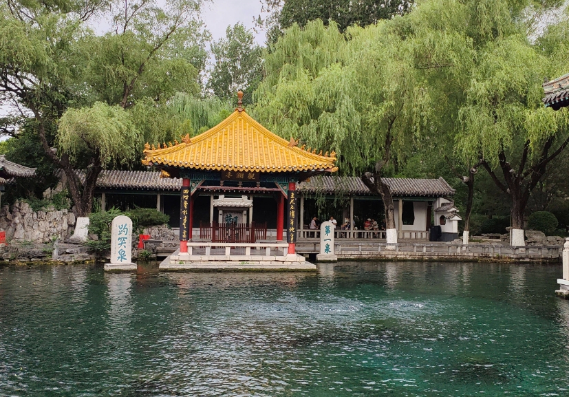 济南做试管婴儿要多少钱？济南试管婴儿费用全解析